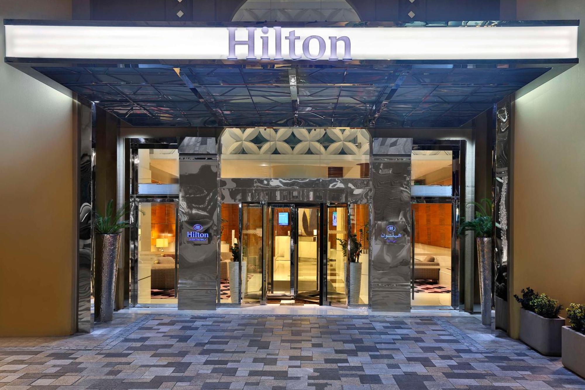 Hotel Hilton Dubai The Walk Esterno foto