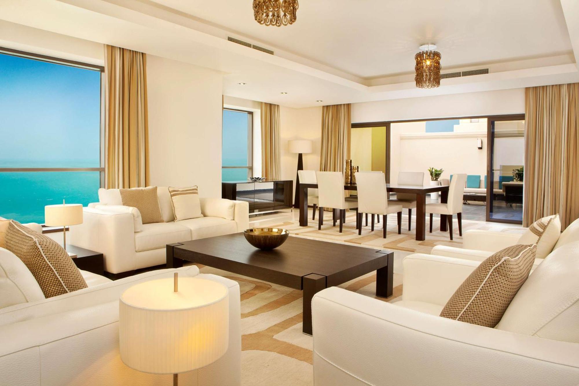 Hotel Hilton Dubai The Walk Esterno foto