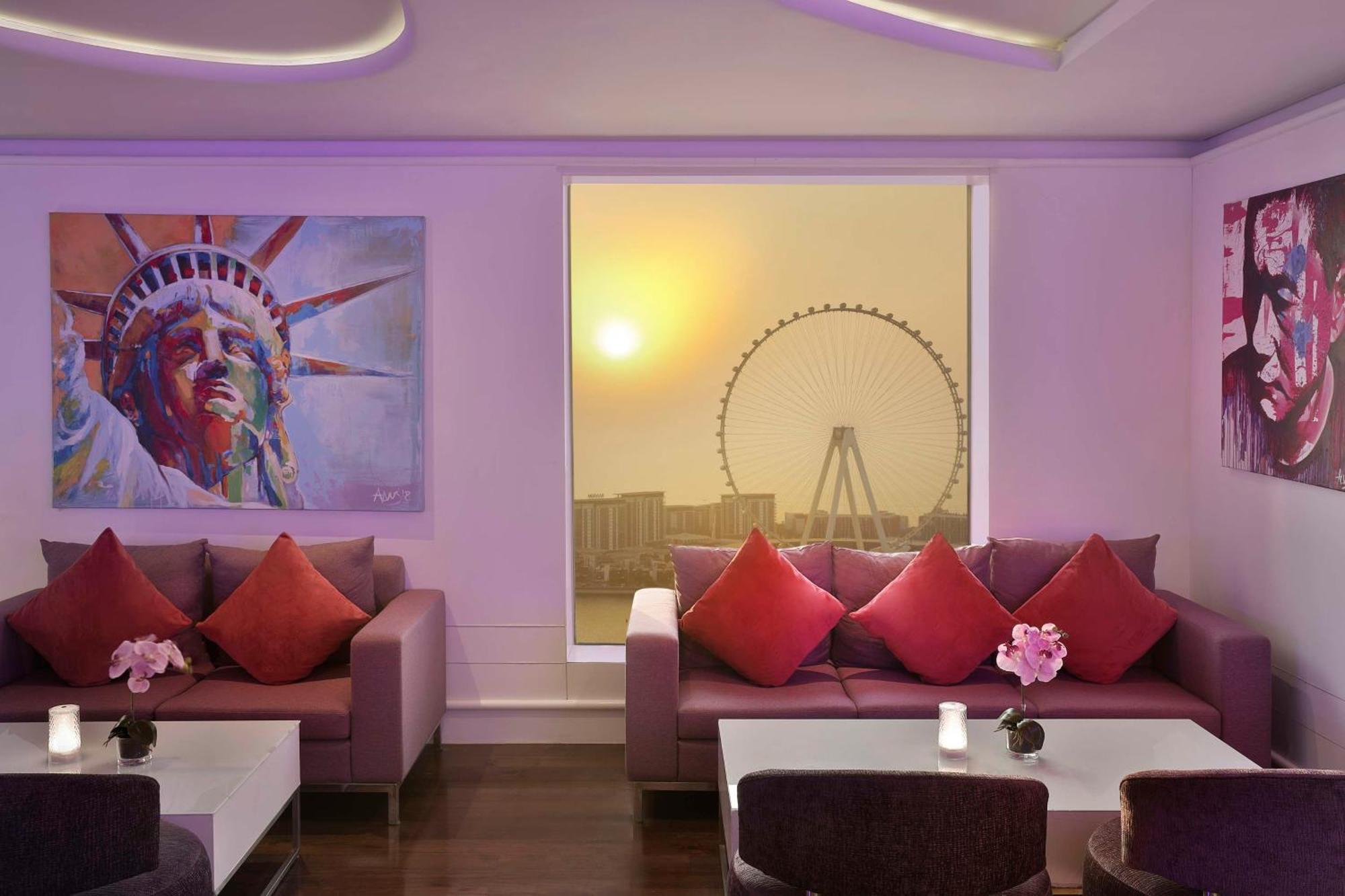 Hotel Hilton Dubai The Walk Esterno foto