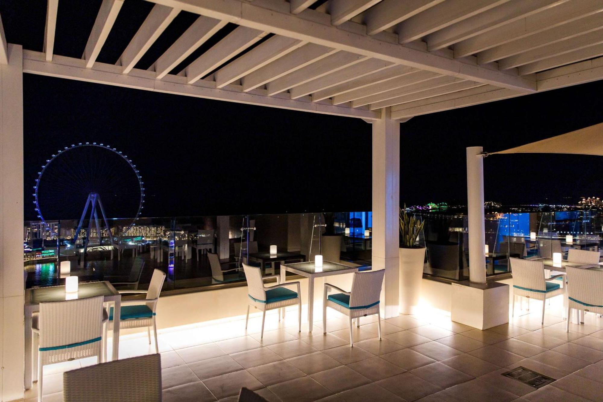 Hotel Hilton Dubai The Walk Esterno foto
