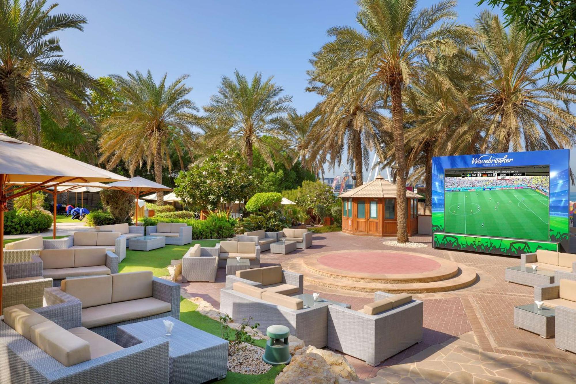 Hotel Hilton Dubai The Walk Esterno foto